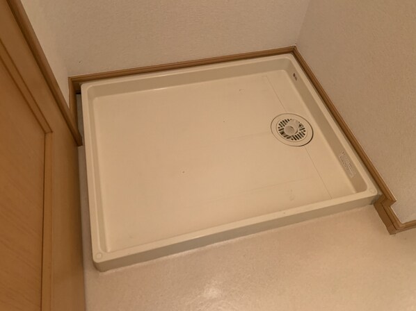 エレガンス・ヴィラAの物件内観写真